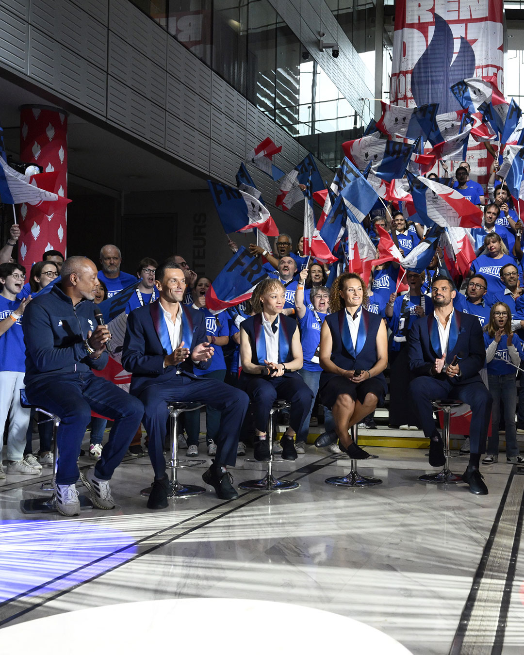 Emission Porte-Drapeaux Séquence Supporters