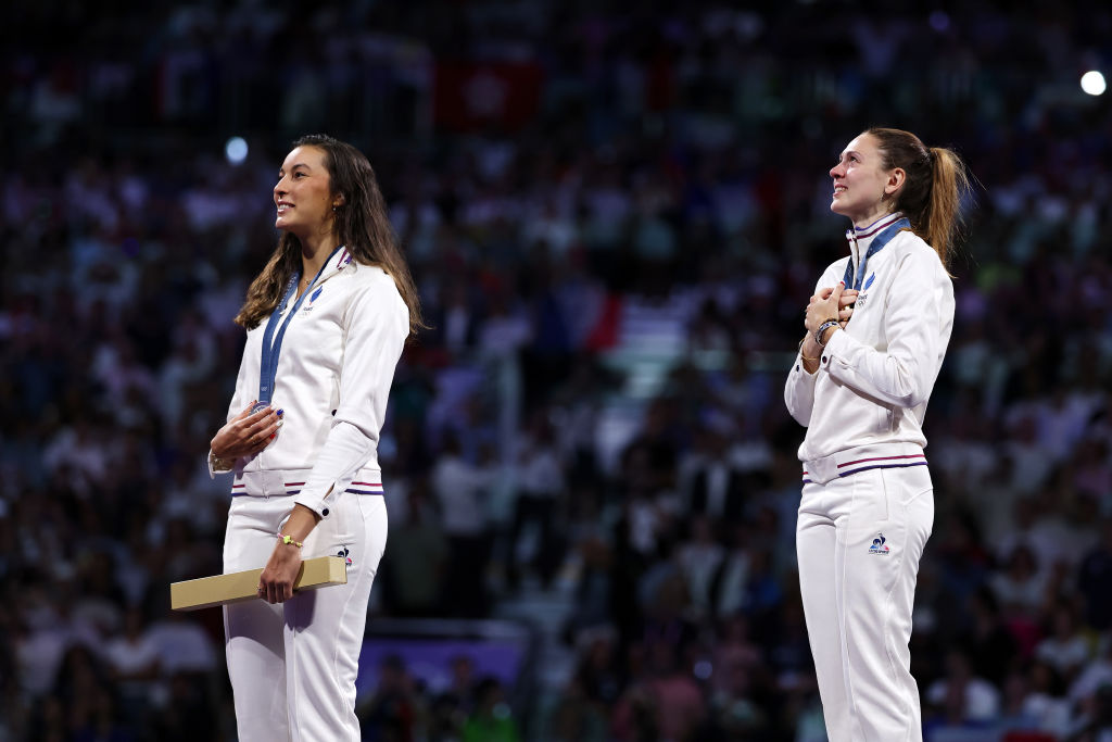 Sara Balzer et Manon Apithy-Brunet placent la France sur le toit du monde 