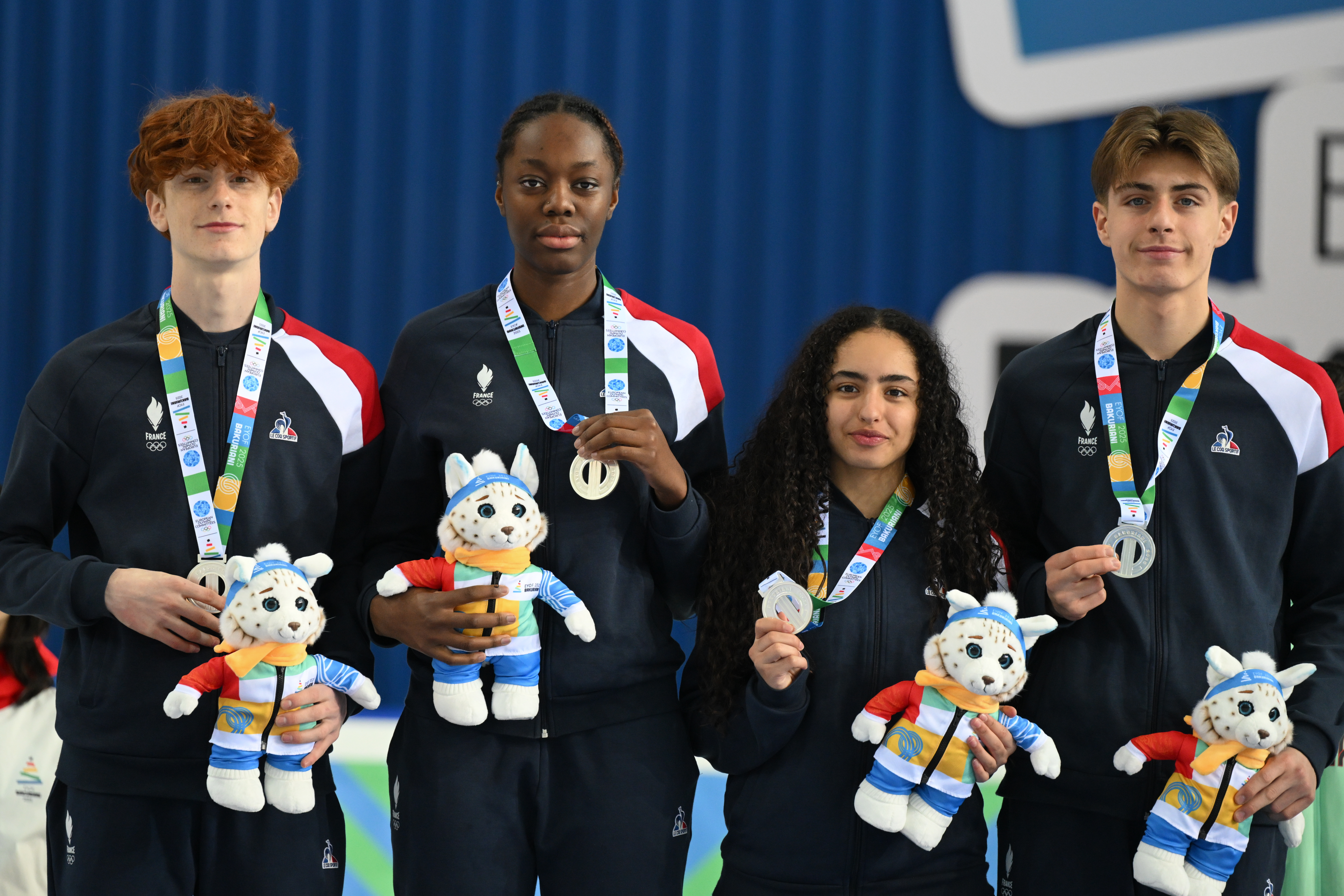 Photo du podium de short track lors du FOJE 2025 de Bakuriani