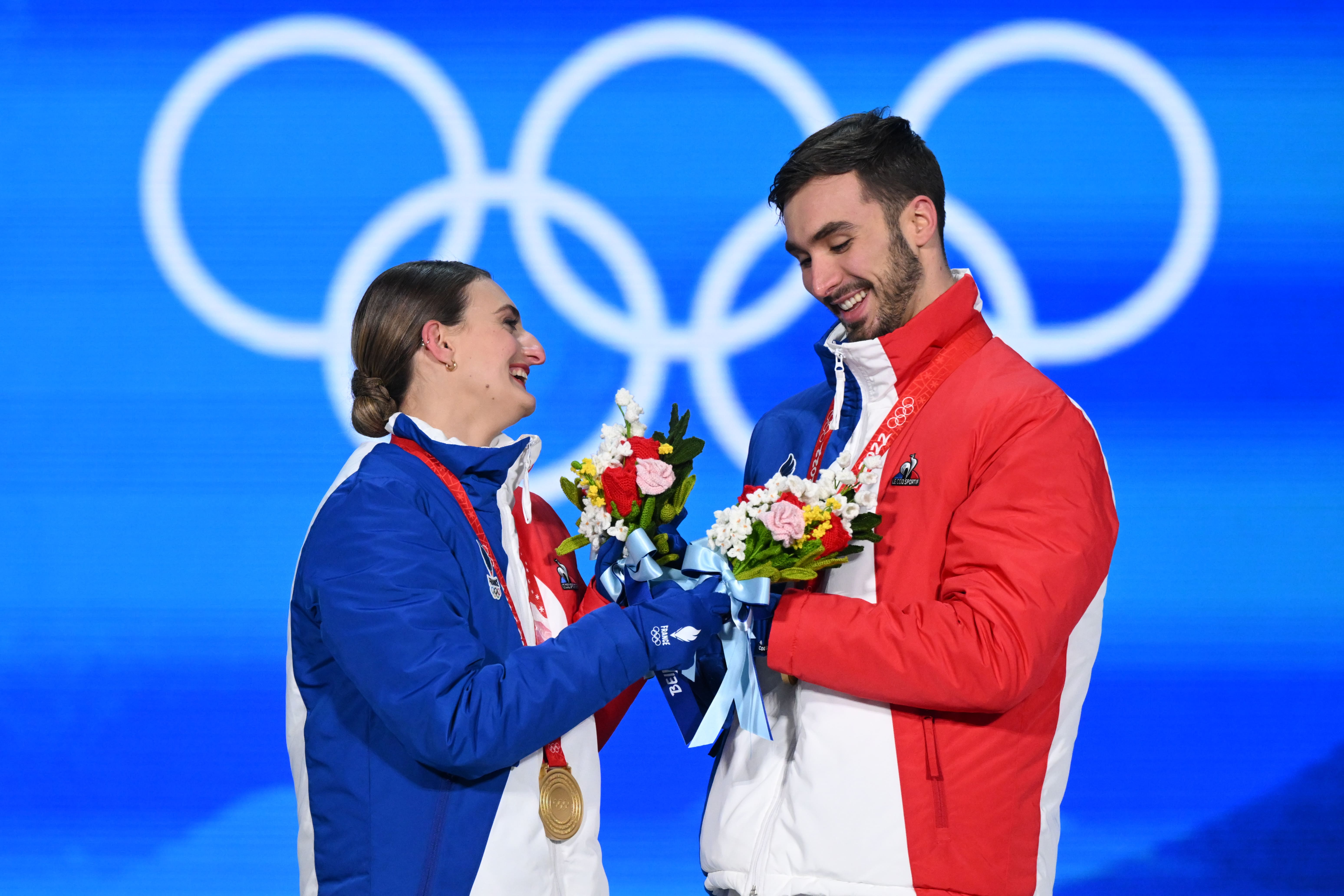 Gabriella Papadakis Guillaume Cizeron Pékin 2022 médaille d'or patinage artistique